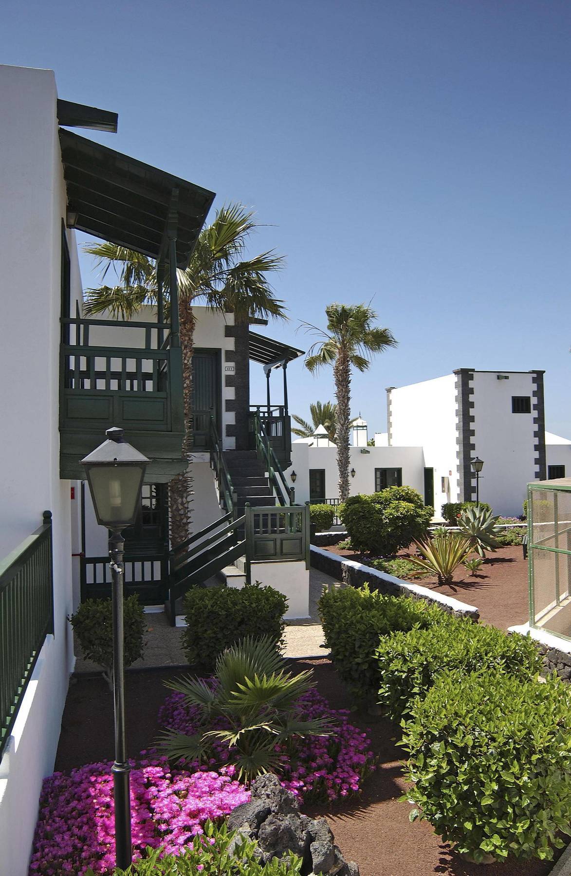 Apartamentos Los Pueblos Puerto del Carmen  Buitenkant foto